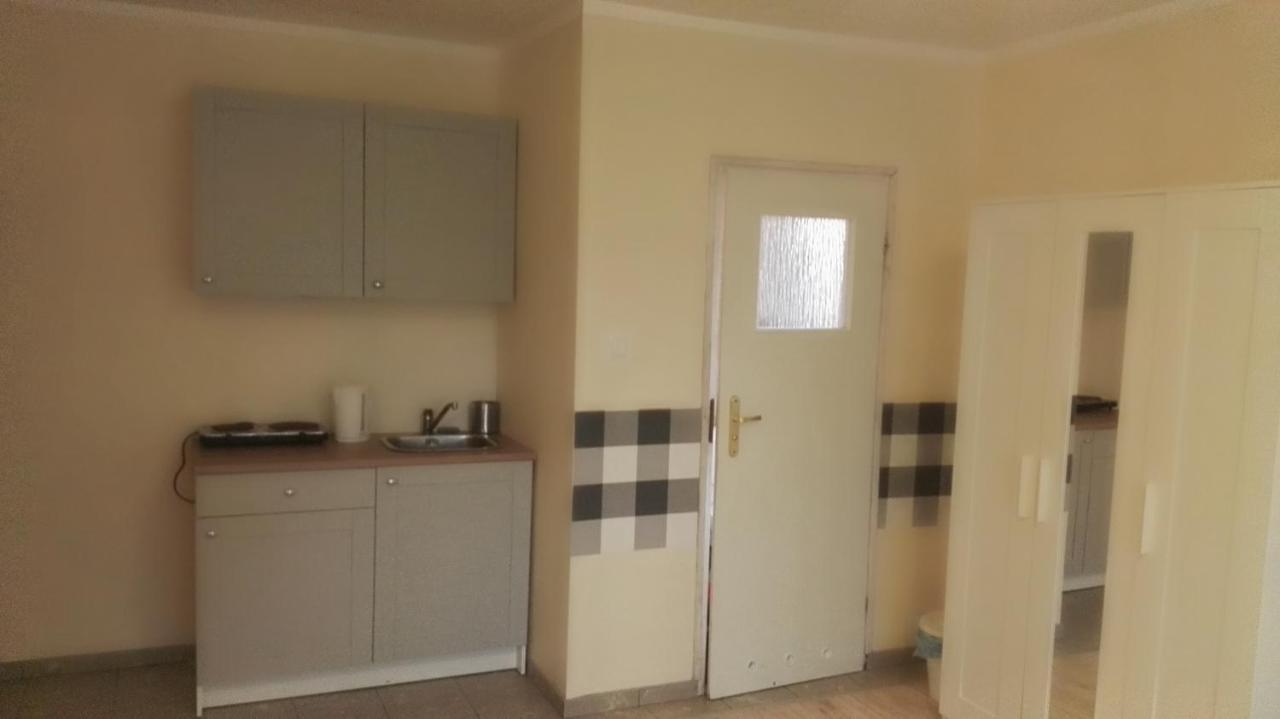 Apartamento Pokoje Luiza Ostróda Exterior foto