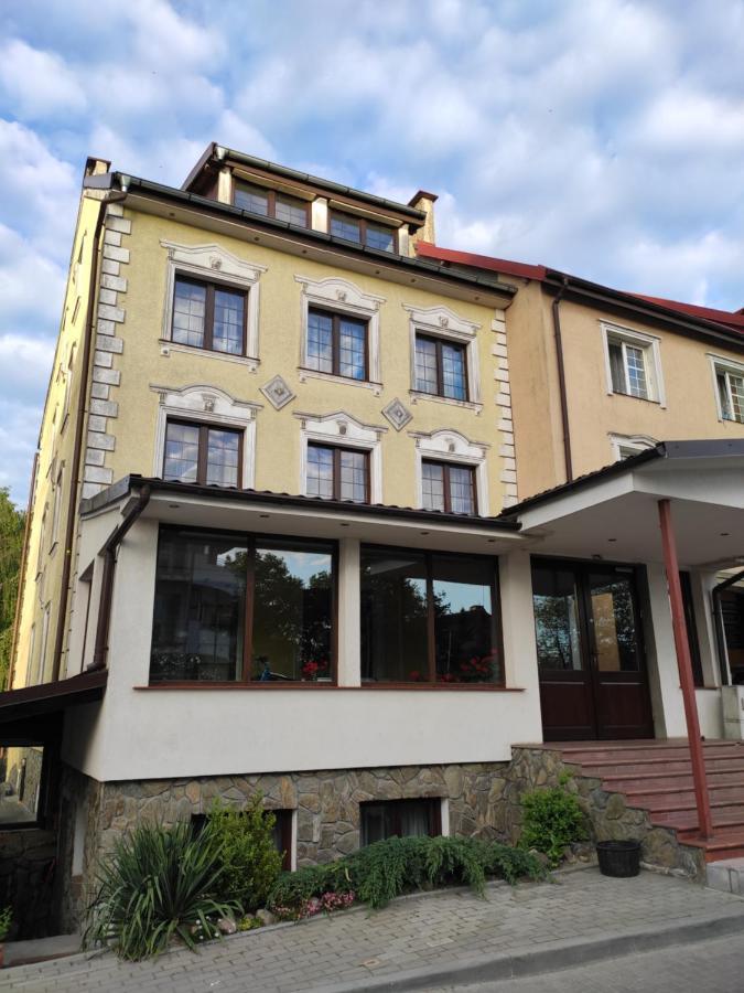 Apartamento Pokoje Luiza Ostróda Exterior foto